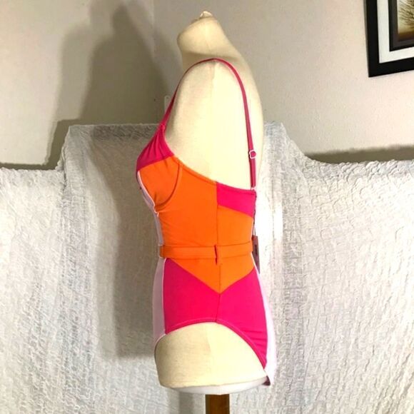Solid & Striped NWT The Spencer One Piece Swimwear Size M - Picture 3 of 13